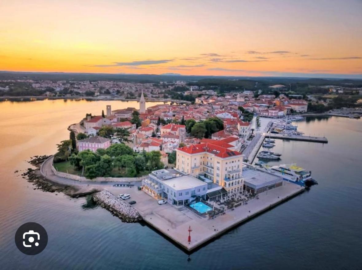Apartment Mare Poreč Exterior foto
